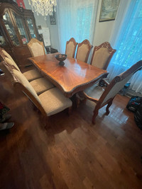 Dining room dinner table & chairs set
