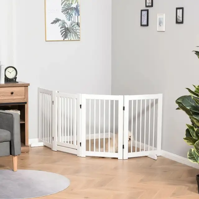 4 Panels Foldable Free Standing Pet Gate, White in Other in Markham / York Region - Image 2