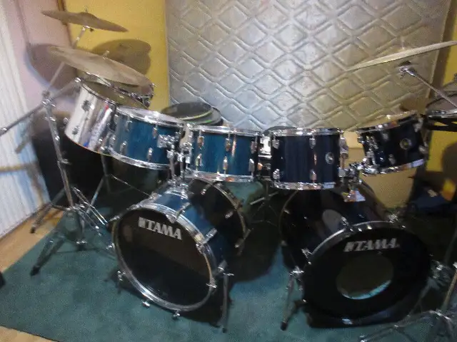 Concert TOM tambour 15" et 16" Ludwig stand in Drums & Percussion in Laval / North Shore - Image 11