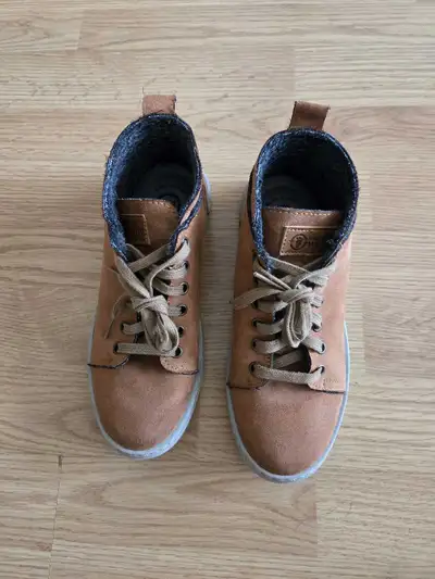 Short boots. , View more