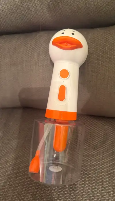 Duck Foam Spray Bottle., View more