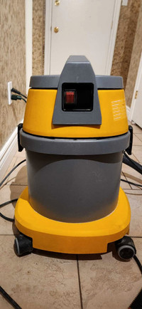 JHONNY VAC FOR SALE 