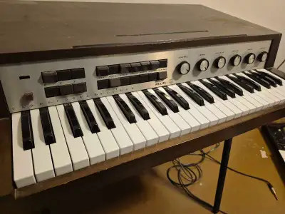 Late 1960s vintage Philips Philicorda Portable Organ. Rare 110V., View more
