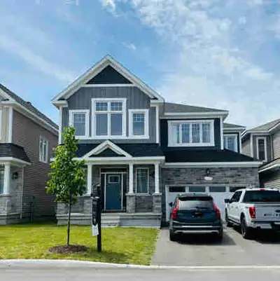 Stunning 4 Bedroom, 4 bathroom