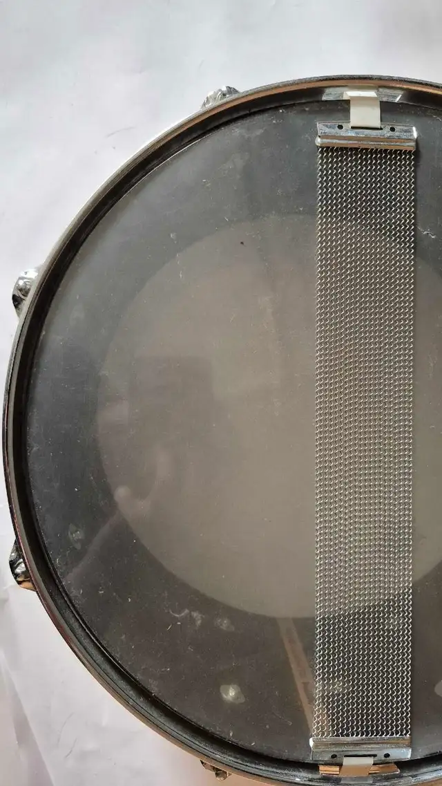 Chrome Remo Snare Drum - decent shape! in Drums & Percussion in City of Toronto - Image 5