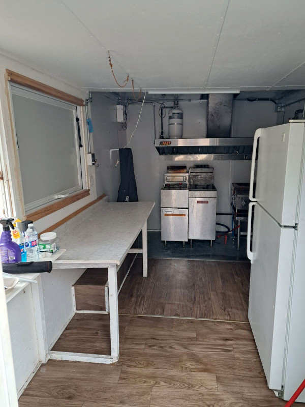 Food Truck/Trailer for Sale in Other Business & Industrial in Muskoka - Image 4