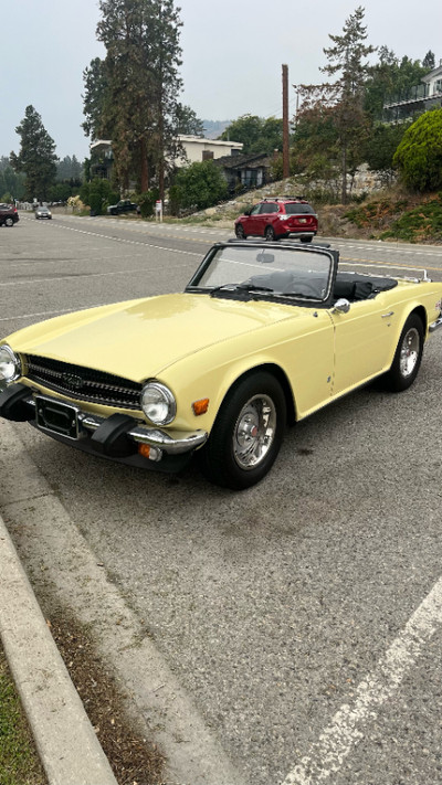 1975 TRIUMPH TR-6 WITH OVERDRIVE