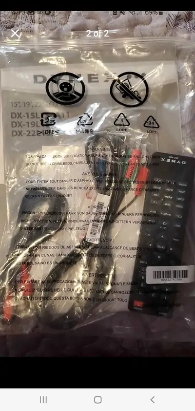 22 inch dynex tv never used Cones with owners manual and all cords for hook up. Has hdmi port Great...
