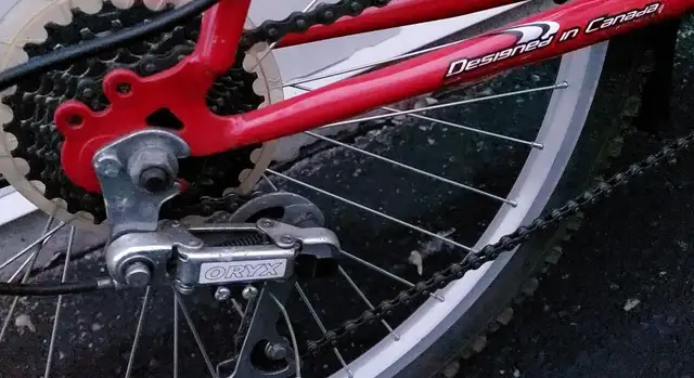 ORYX 21-SPEED MOUNTAIN BIKE in Mountain in London - Image 3