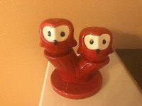 Red Pic and Nic Owl Salt and Pepper shakers