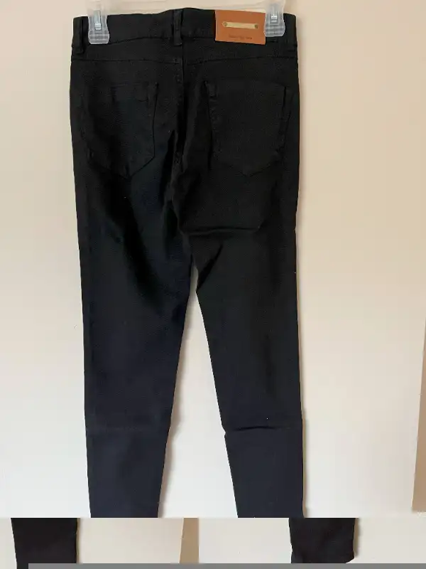 New Zara Basic - Black Jeans in Women's - Bottoms in Delta/Surrey/Langley - Image 3