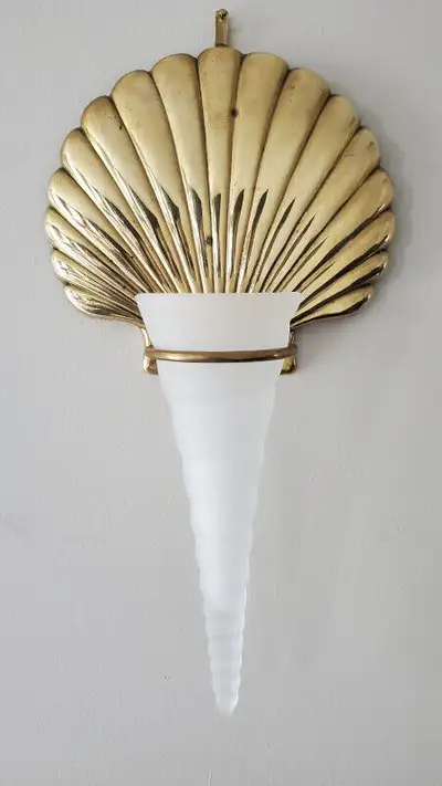 Coquillage murale decoratif en laiton Brass wall hanging shell, View more