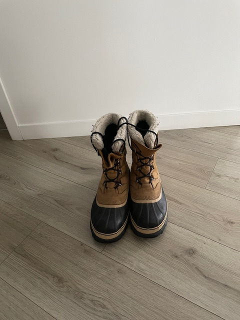 Bottes d'hiver SOREL modèle CARIBOU in Men's Shoes in Québec City - Image 2