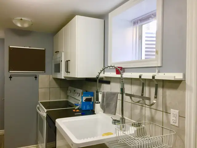 Milton Furnished 1 Bed Room Basement All Inclusive in Room Rentals & Roommates in City of Toronto - Image 7
