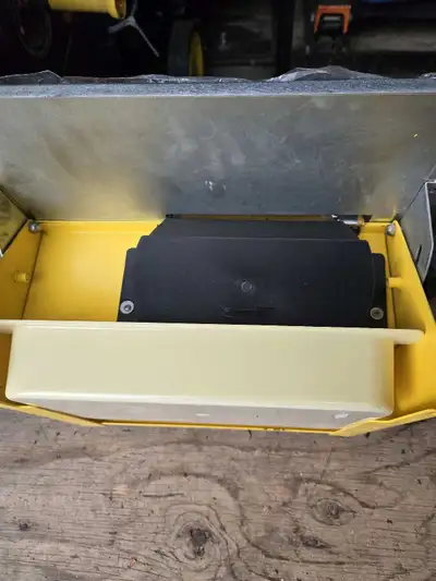 yellow tile saw, View more