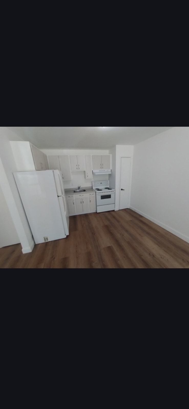 1ER SEPTEMBRE, CHARLESBOURG, 3 1/2 RÉNOVÉ À 849$ CHAUFFÉ, EAU CH — photo 1