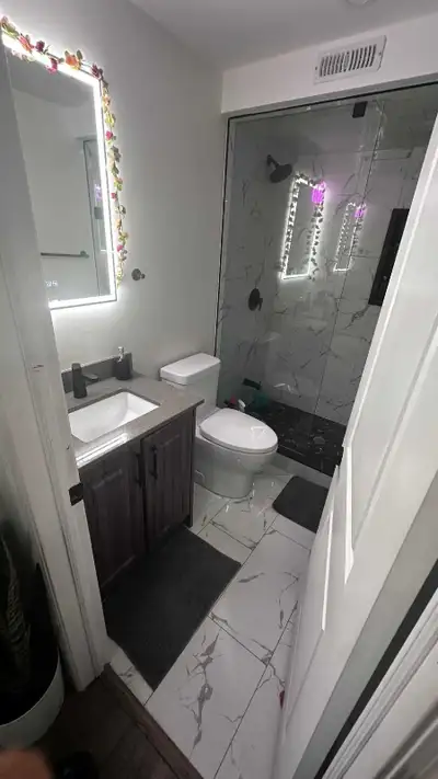 Room for rent in Oshawa