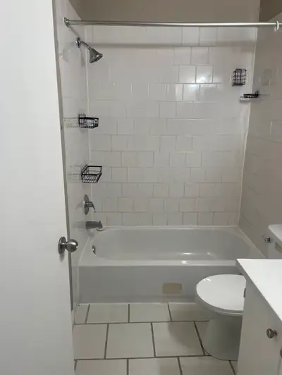 1 Bedroom, 1 Bathroom apartment for rent in Unity Square/Oliver Square area. Features: Pet-friendly....