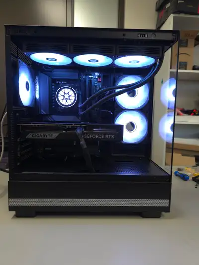 BEAST COMPUTER - RTX 5080 - RYZEN 9800X3D - 32GB RAM - 1TB NVMe, View more