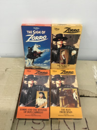 Disney’s the sign of Zorro lot of 4 VHS