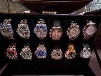 Luxury brand Watches for sale. Huge selection, priced very wel. 