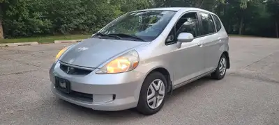 2007 Honda Fit LX Automatic Transmission Just 76.000 km Engine is perfect. 1.5l 4 cyl. Good on gas....