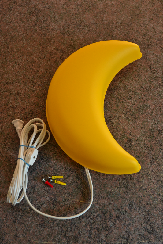 IKEA SMILA MINI MANE YELLOW CRESCENT KID NIGHT LIGHT, WALL LAMP. in Home Décor & Accents in Gatineau - Image 4