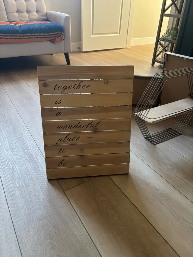 FREE wooden pictures and shelves in Home Décor & Accents in Strathcona County - Image 4