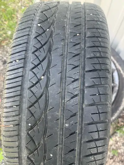Two tire and rim good condition 215/45R17.