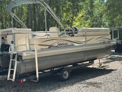 For Sale. 2008 Sweetwater 2080RE pontoon boat comes with life jackets stainless steel barbecue up gr...