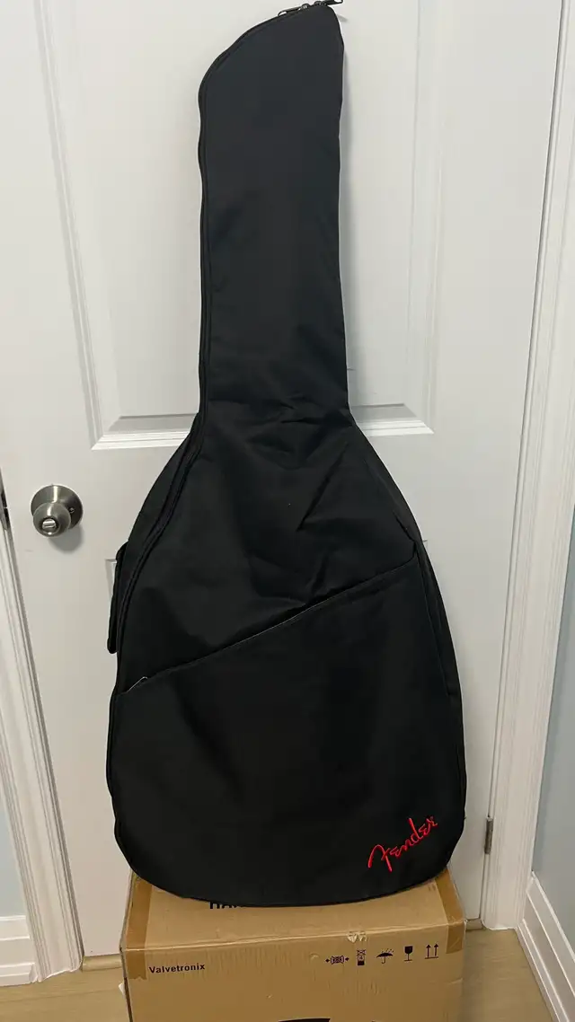 Reduced:Left handed Harley Benton acoustic/electric CLD-60SCE BK in Guitars in City of Toronto - Image 6
