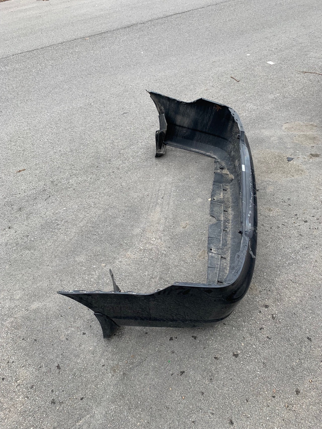 BUMPER ARRIÈRE honda civic 2005  dans Pièces de carrosserie  à Laval/Rive Nord - Image 3