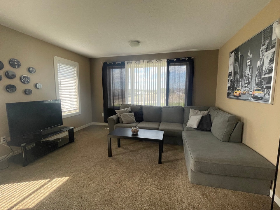 Spacious Furnished Crew House in DC 5