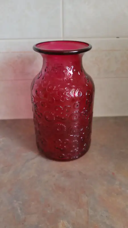 Table vases, planters, other in Home Décor & Accents in Strathcona County - Image 5