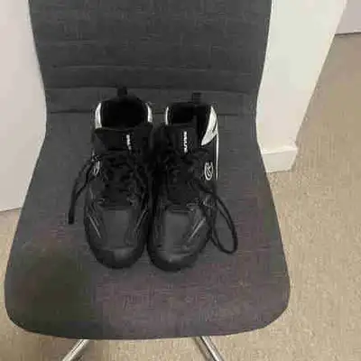 Rawlings Men’s baseball cleats, View more