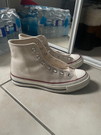 cream converse