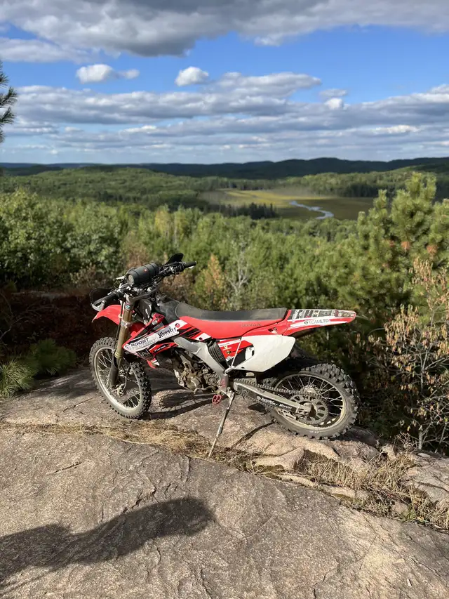 2004 CRF250X in Dirt Bikes & Motocross in Renfrew - Image 2