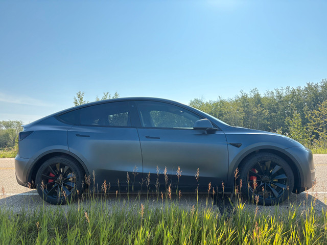 2022 Tesla Model Y Performance in Cars & Trucks in Red Deer - Image 4