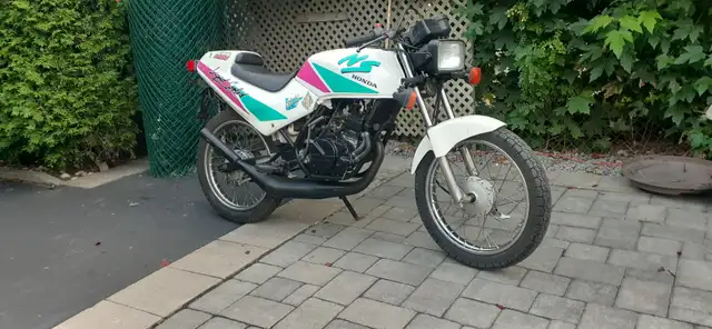 Recherche, Honda NS50F ,Research in Touring in Longueuil / South Shore - Image 2
