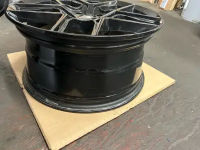 Touren Black Alloy Wheel Rim with pressure sensors 18.5” taken off a 2019 Mazda CX5