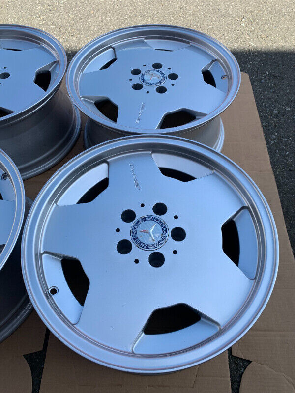Extremely Rare Set of 17X8 AMG Aero Arrow rims showroom cond in Tires & Rims in Delta/Surrey/Langley - Image 3