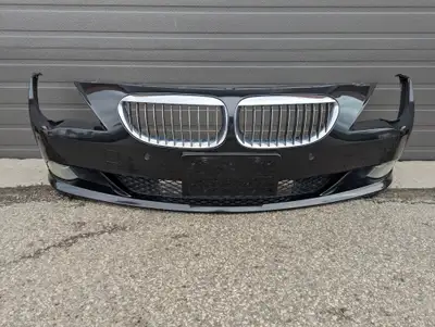2008-2010 BMW 650i E63 E64 Front Bumper Cover OEM Genuine BMW Part With PDC. Painted in Black Sapphi...