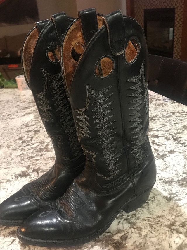 Mens leather cowboy boots in Men's Shoes in Calgary