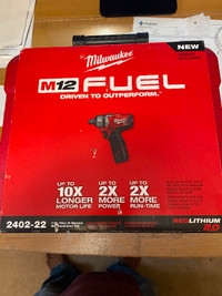 Milwaukee M12 Fuel 1/4 screw driver kit