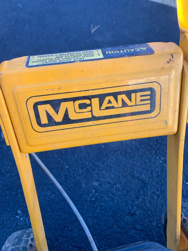 McLane Lawn Edger in Lawnmowers & Leaf Blowers in Annapolis Valley - Image 5