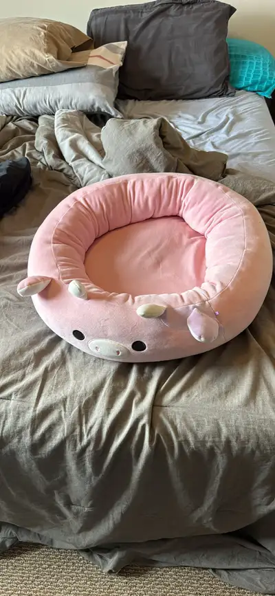 squish mellow cat bed, View more