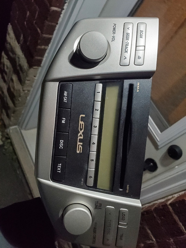 ★Original OEM Lexus RX350 RX330 RX450h Radio 6 CD Player Changer in Audio & GPS in City of Toronto - Image 4