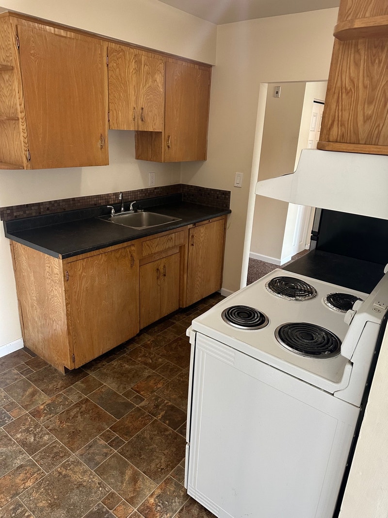 One bedroom apartment for rent Long Term Rentals Kamloops Kijiji