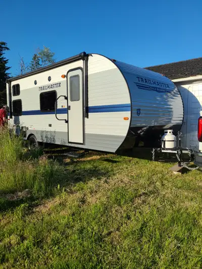 Gently used travel trailer. Selling as we just don't have the time to use it. Murphy bed for extra s...