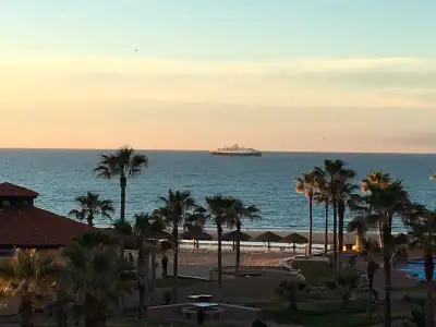 Ocean front 2bd 2 bth condo - 4 hour drive from Phoenix, View more